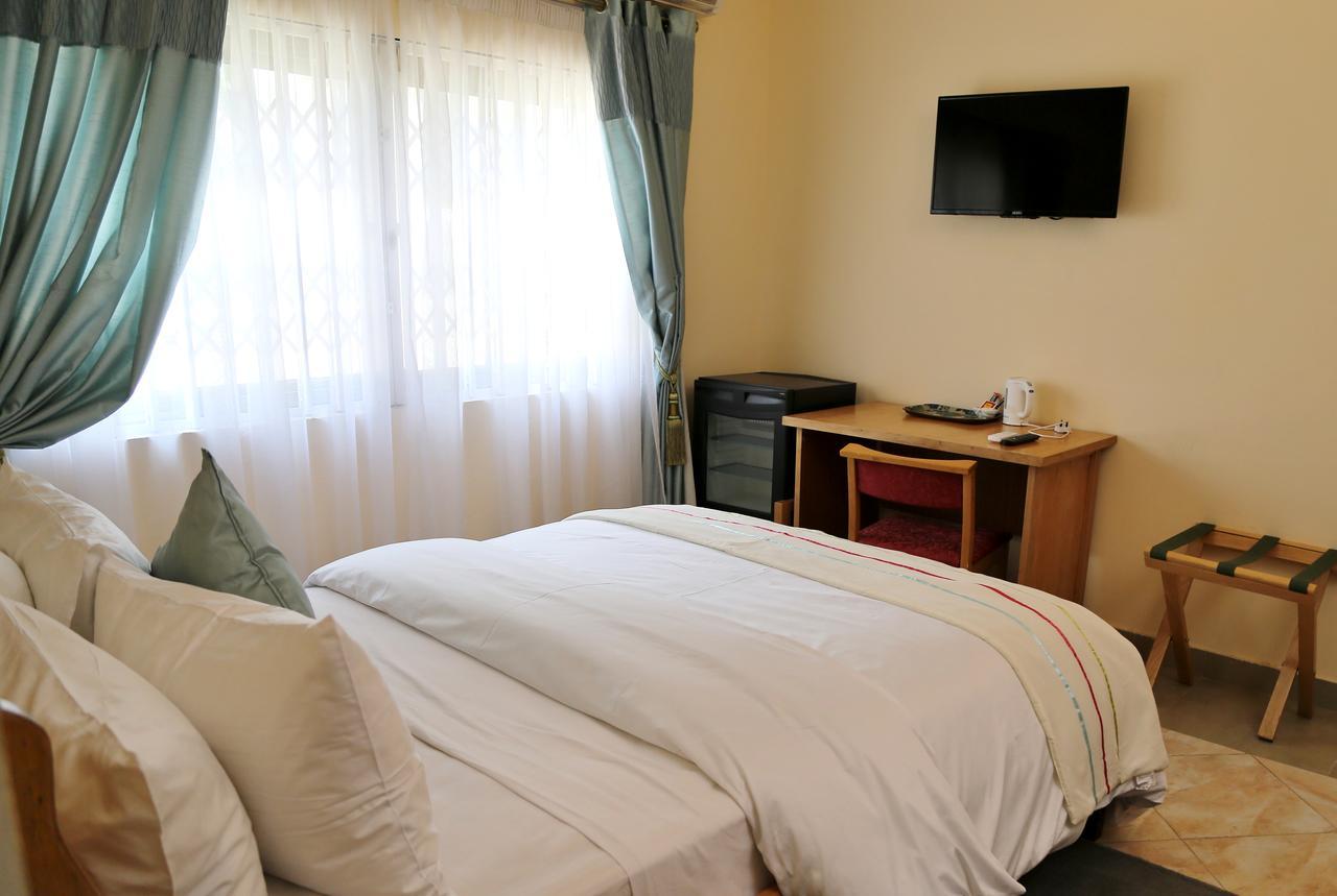Eden Vale Hotel Ajiringano Luaran gambar