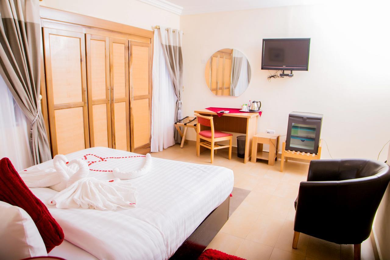 Eden Vale Hotel Ajiringano Luaran gambar