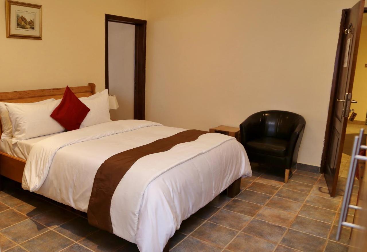 Eden Vale Hotel Ajiringano Luaran gambar